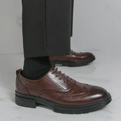Classic Wedding Leather Shoes For Men Brogues High Quality Men's Dress Business Shoes Office Party Social Formal Shoes Male