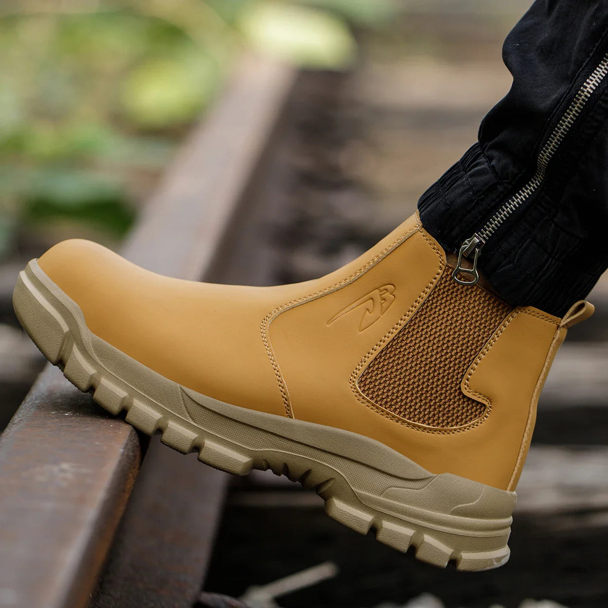 Waterproof Safety Shoes for Men Steel Toe Work Shoes Puncture Proof Work Sneaker Male Work Light Security Construction Boots
