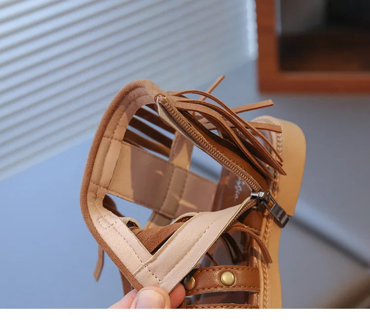 England Style Fashion Tassel Sandals Summer New Side Zipper Rivet High-top Sandals Student Beige Brown Roman Shoes Fringe I05235