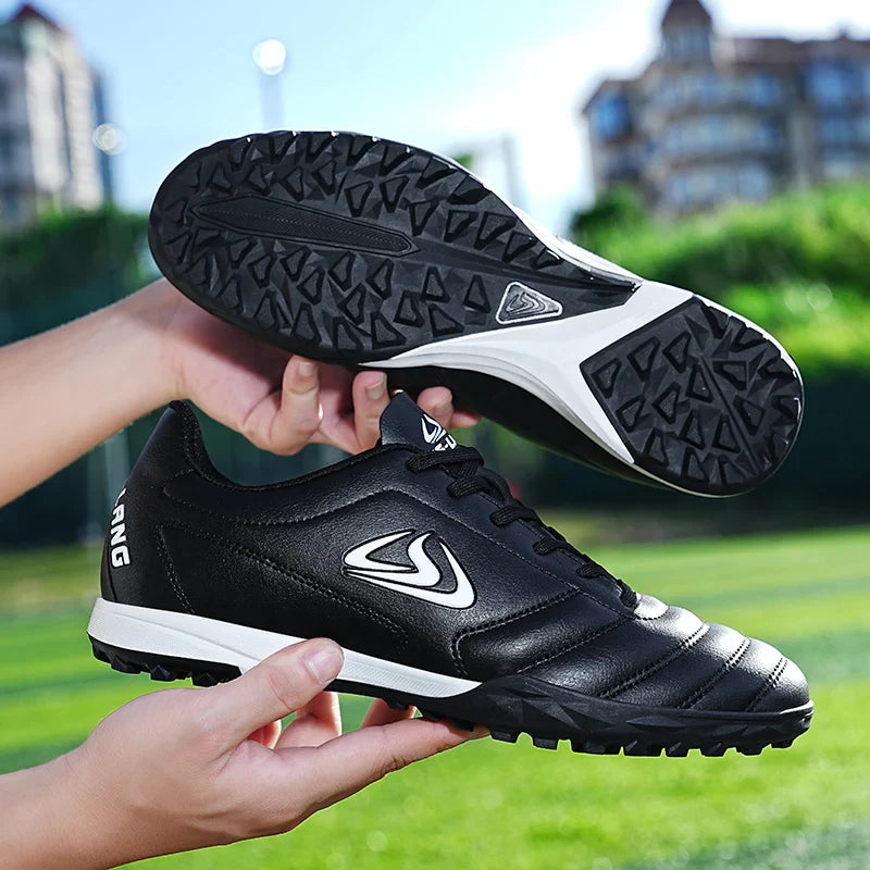 New Men Football Boots Futsal Soccer Shoes TF FG Grass Cleats Comfortable Outdoor Training Shoes Match Breathable Sport Indoor