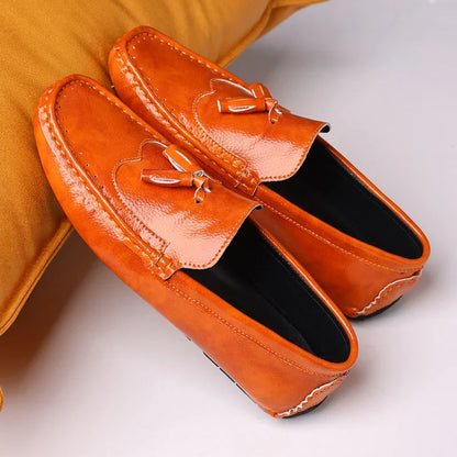 Sapatos Masculinos Loafers Confortáveis Slip-on Mocassins para Dirigir Calçados Masculinos Marca Marrom de Couro Sapatilhas Casuais para Homens