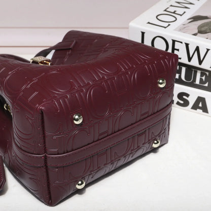 Large Capacity Handbag Luxury Brand Temperament Letter Print with Lock Design 2025 Trendy Women's Crossbody Bag