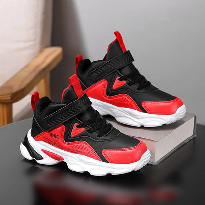 A pair of children's four-season leather upper high-top sports shoes, wear-resistant casual shoes, size 28-38，YX-024