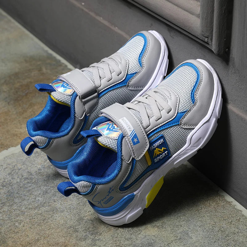 Kids Mesh Running Shoes Fashion Youngsters Teens Casual Walking Students Sneakers Breathable Soft Children Outdoor Sports Tennis