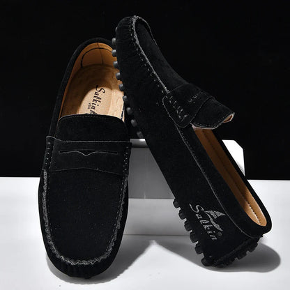 Quality Men's Suede Slip On Loafers Fashion Lightweight Breathable Wallking Driving Shoes Comfort fashion Outdoor Men's Sneakers
