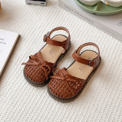 Kids Summer Casual Sandals Sweet Bow Girls Woven Flat Shoes Non-slip Children's Hollow-out Beach Sandals for School Daily Wear