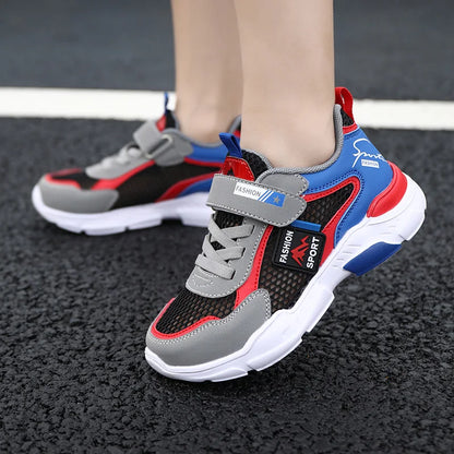 Kids Fashion Mesh Running Shoes Youngsters Teens Casual Walking Students Sneakers Breathable Soft Children Outdoor Sports Tennis