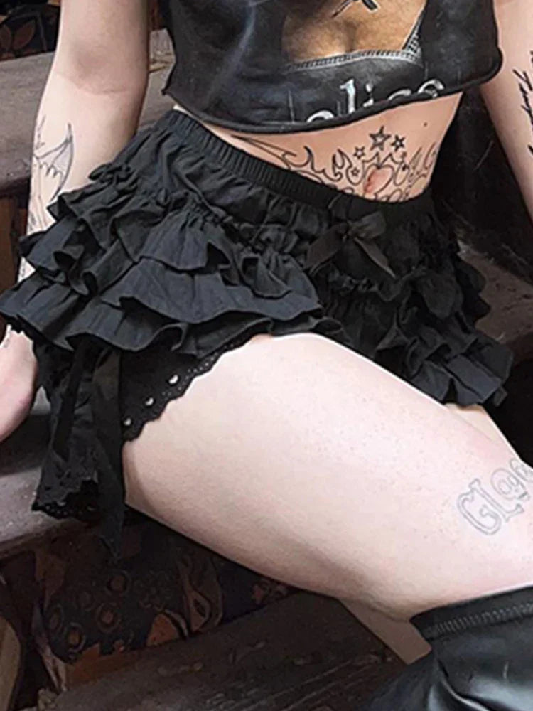 Mall Goth Lolita Lace Shorts Women Aesthetic Cute Sweet Bow Patchwork Shorts Y2k E-girl Emo Alternative Kawaii Outfits