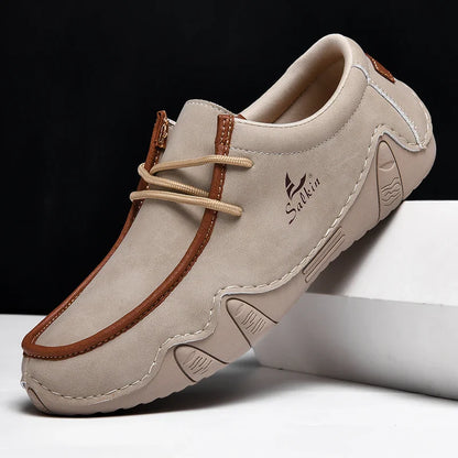 Novos Tênis Masculinos Casuais de Couro Feitos à Mão da Moda 2024 Design Sapatilhas Masculinas Mocassins Respiráveis Cano Baixo Sapatos Flats Dirigir Tamanho Grande