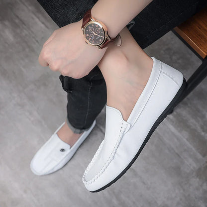 Men Casual Shoes Genuine Leather Luxury Brand Men Loafers Italian Moccasins Breathable Slip on Men Driving Shoes Chaussure Homme
