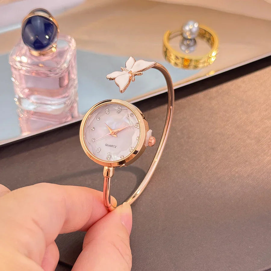Romantic Butterfly Open Bracelet Luxury Fashion Ladies Quartz Watch Elegant Simple Wristwatch New Model Bestseller
