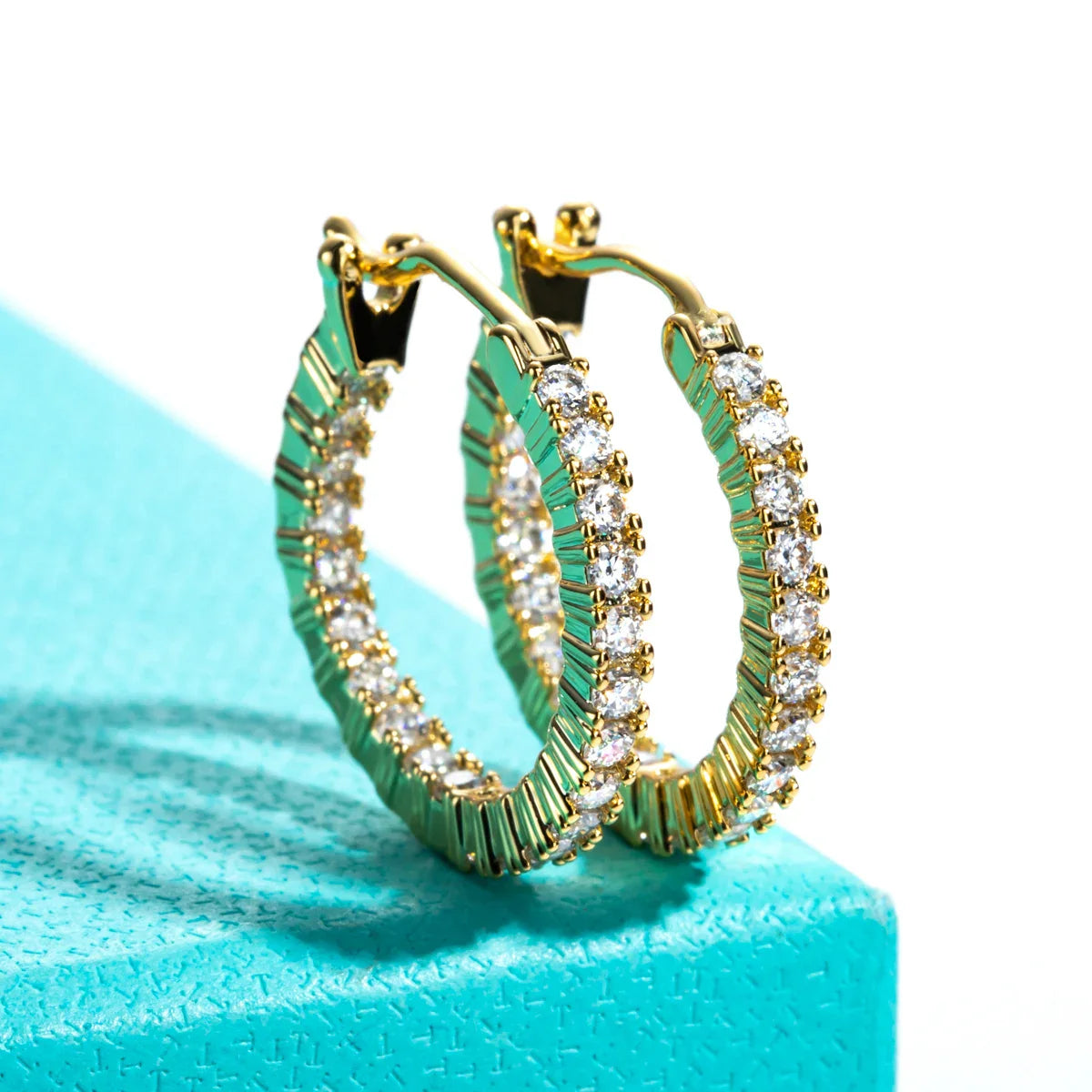 1.5mm 0.66cttw D Color Moissanite Huggie Hoop Earrings With Cer Yellow Gold Plated Huggie Earring For Women Jewelry