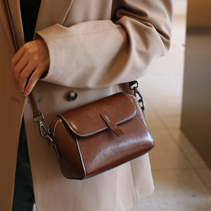 Women's Small Phone Bag Fashionable Oil Wax Cowhide Leather Handbag Versatile and Simple Shoulder Bag High Quality Crossbody Bag