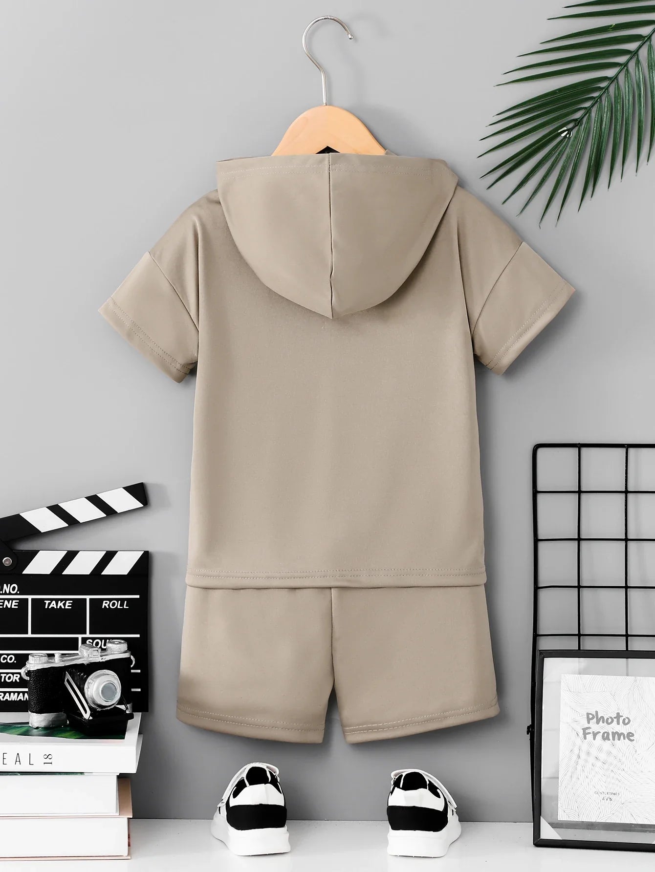 Boys Khaki Letter Print Half Zip Hooded 2Pcs Summer Set, Short Sleeve Hoodie + Shorts, Kids Casual Outfit 3-12Y