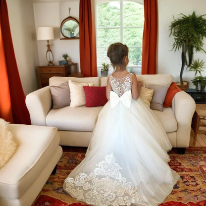 Communion Girl Dress Lace Appqulies Bodice Floor-length Skirt Puffy Dress with Long Train Formal Party Toddler Clothe