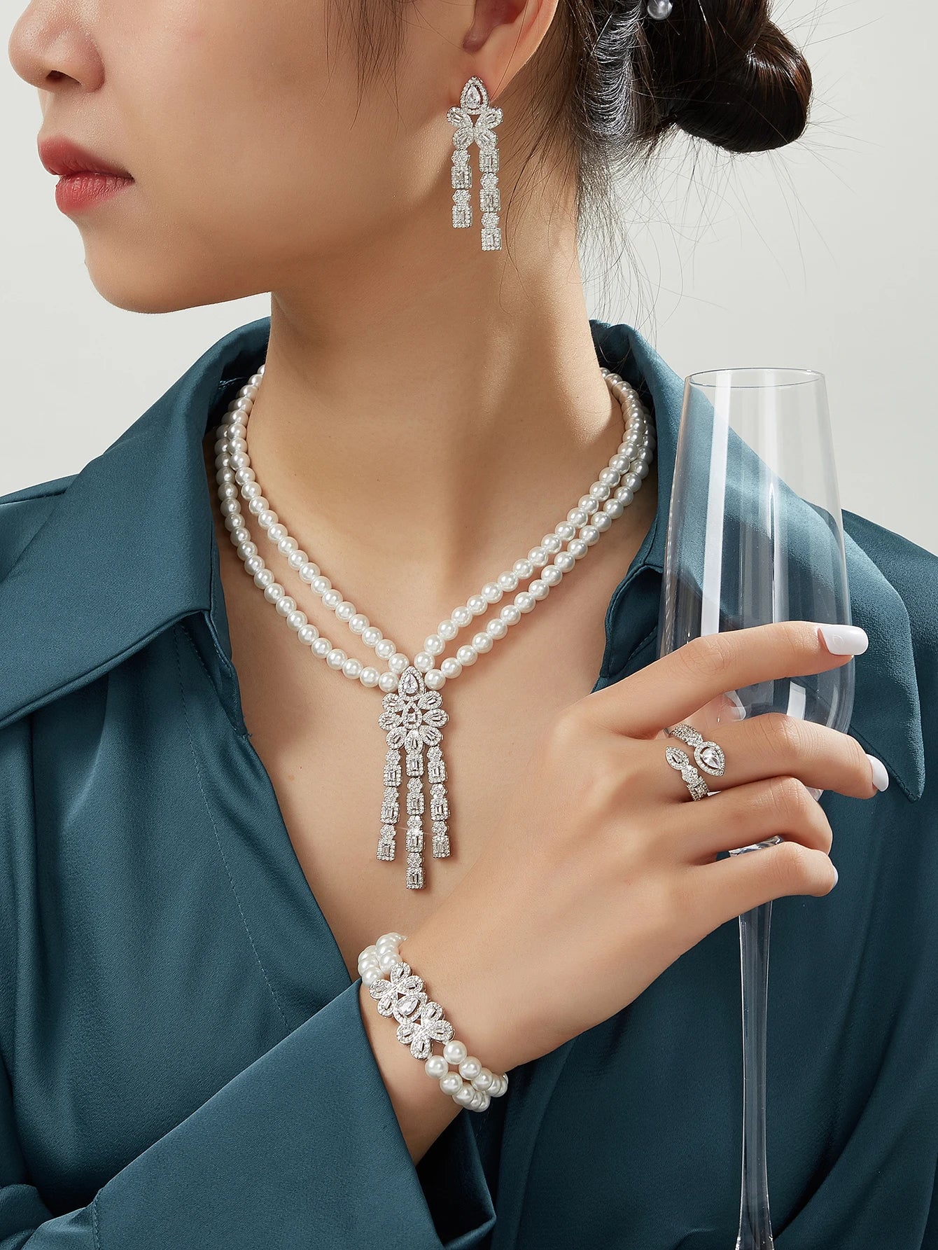 Trendy Pearl Tassel Necklace 4PCS Jewelry Set For Women Wedding Party Full Zircon Dubai Bridal Jewelry Set Gift