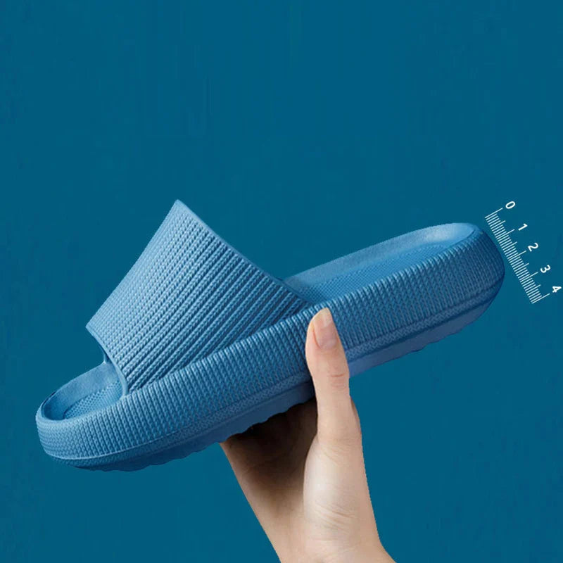 Summer Thick Sole Slippers Men Sandals Indoor Casual Slippers Outdoor Breathable Sandals Non-slip Bathroom Men's Shoes