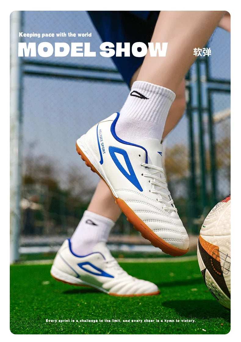 New Men Football Boots Indoor Futsal Soccer Shoes Ultralight Wholesale Professional Training Unisex Breathable Drop Shipping