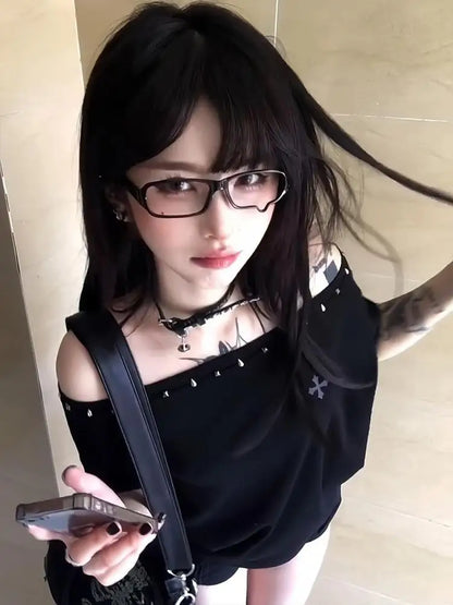 Black Off Shoulder Cross Women's T-shirt Short Sleeve 2000s Clothes Y2k Summer Tops Tees Female Clothing Chic Vintage