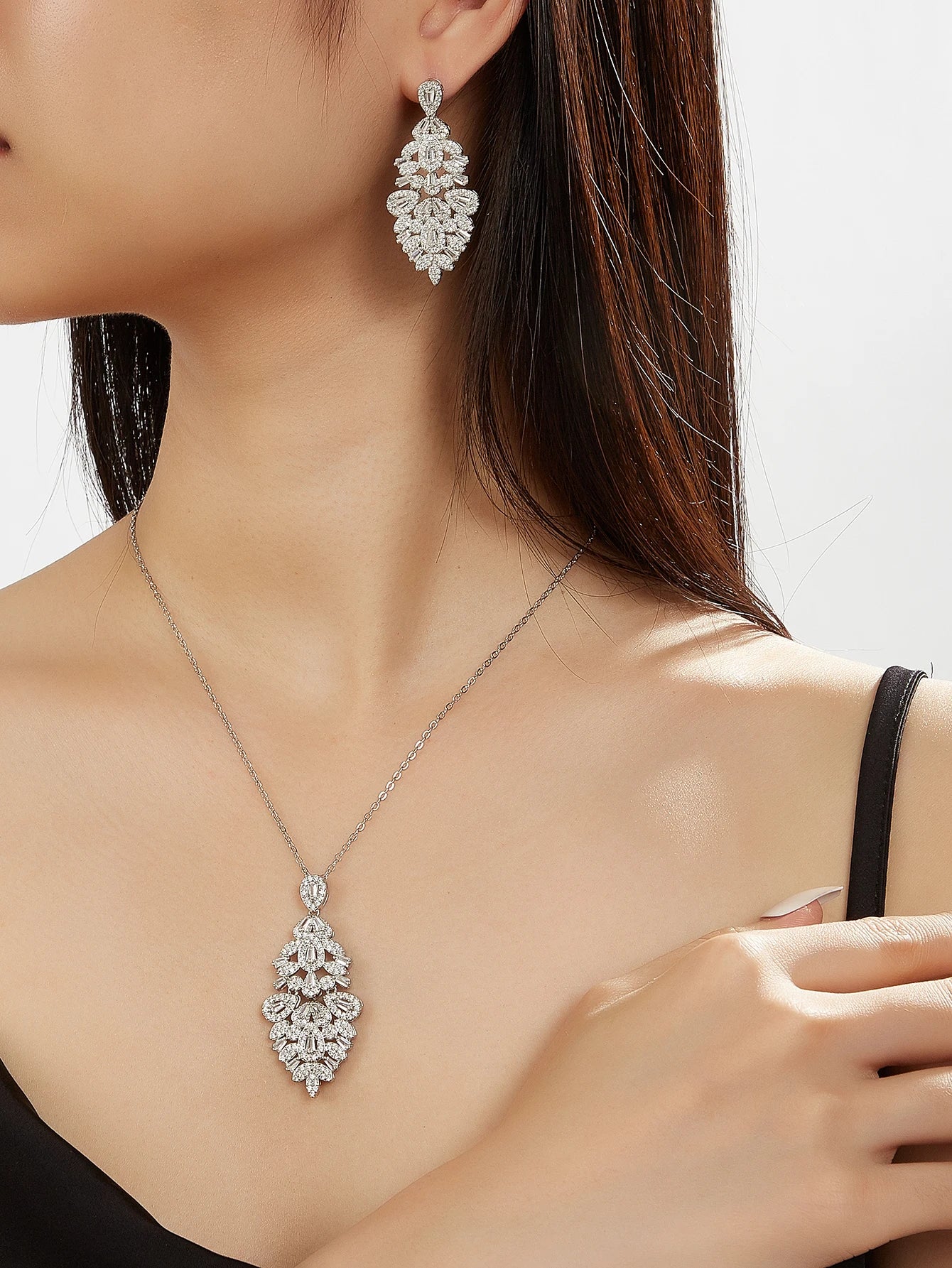 New Elegant Charms Gift Water Droplets Shape Cubic Zircon Necklace Earrings 2pcs Set For Women Wedding Anniversary Jewelry