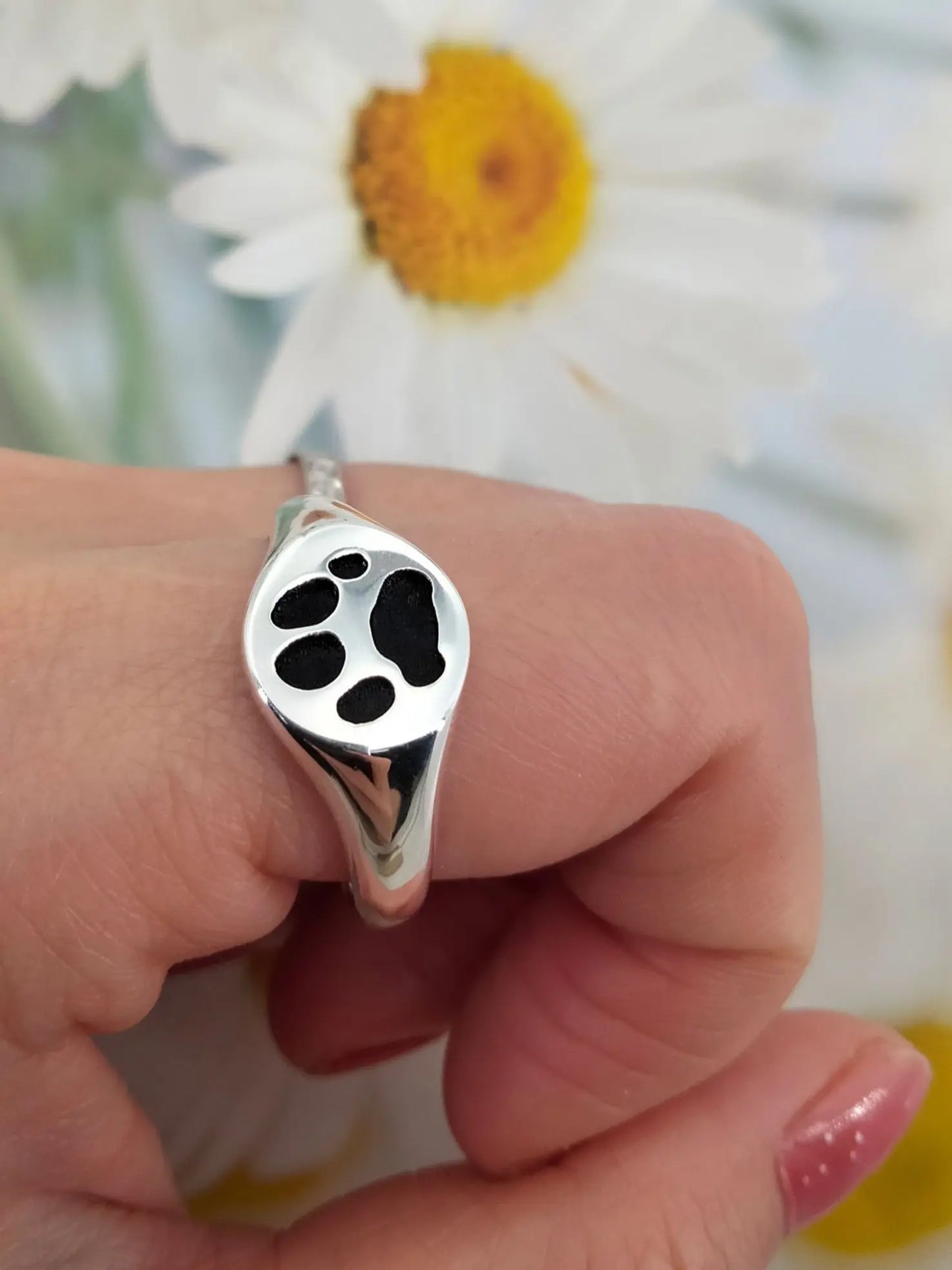 Custom  Engraved Pinky Ring 13mm Round Signet  Ring Custom Family Badge ring for Women Men Ring Copper Jewelry