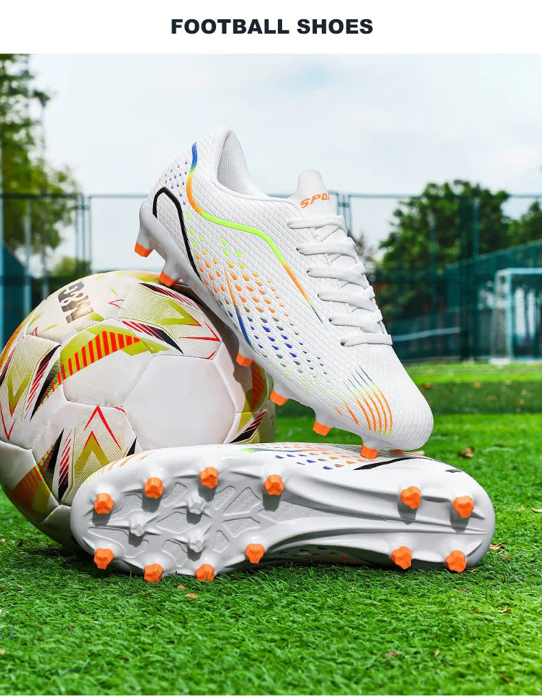 New Men Soccer Shoes Hot Sale Women Professional Football Boots Unisex High-quality Futsal Ultralight Cleats TF/FG Sneakers