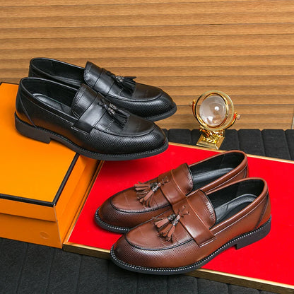 Mocassins Masculinos Sapatos Sociais de Couro de Luxo Respiráveis Sem Cadarço Sólidos Formais Casuais Sapatos Masculinos Designer Artesanais Mocassim