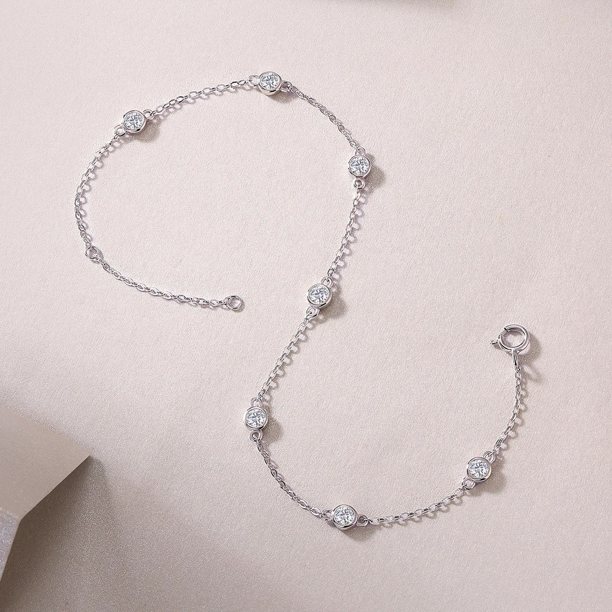 Round Bezel 0.87cttw Full D Color Moissanite Diamond Bracelet For Women 925 Silver GRA Certified 19cm Link Bracelets Gift