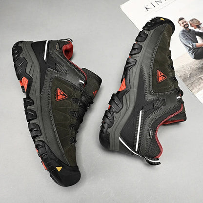 High Quality Men Hiking Shoes Durable Leather Climbing Shoes Outdoor Walking Sneakers Rubber Sole Factory Outlet