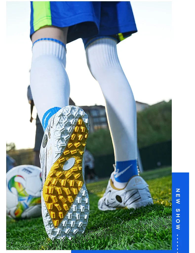 Kids Soccer Cleats Boys Girls Professional Football Shoes FG/TF Grass Training Non-Slip Athletic Sneakers Breathable Comfortable