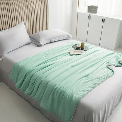 High Quality Cooling Blankets Smooth Air Condition Comforter Lightweight Summer Quilt with Double Side Cold  Cooling Fabric