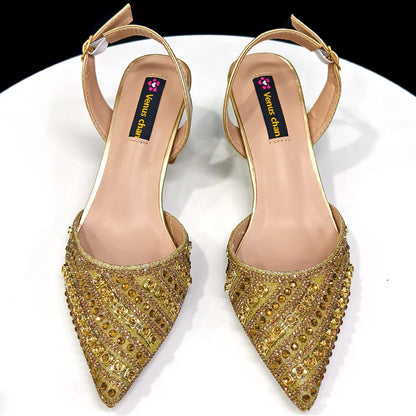 Elegante Conjunto de Salto e Bolsa de Strass Multicoloridos para Mulheres - Design Italiano para Casamentos e Festas