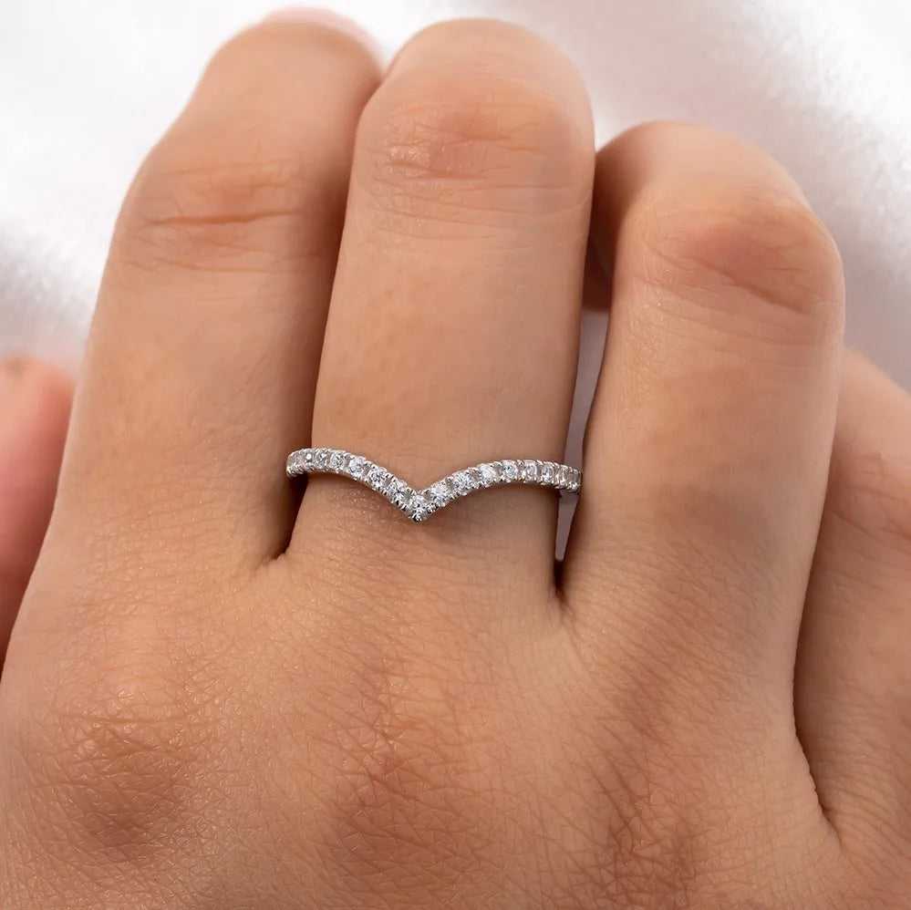 D Color Moissanite Diamond 18K White Gold Plated V Row Ring Classic Style Engagement Wedding Rings