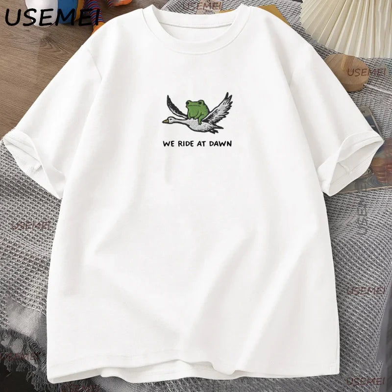 We Ride At Dawn T-Shirt Funny Frog and Goose Tee Casual Cotton Short Sleeve Round Neck Tshirt Streetwear Male Clothing Y2k