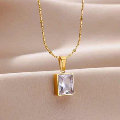 Trendy Oval Colorful Stone Necklace For Women Stainless Steel Gold Color Green Opal Stone Pendant Necklace Aesthetic Jewelry Gif