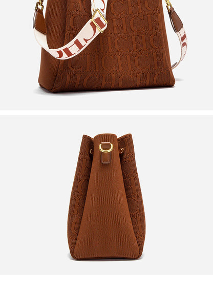 Classic Retro New Solid Color Letter Design Women's Shoulder Bag Fashion Party Multifunctional Occasion Handbag