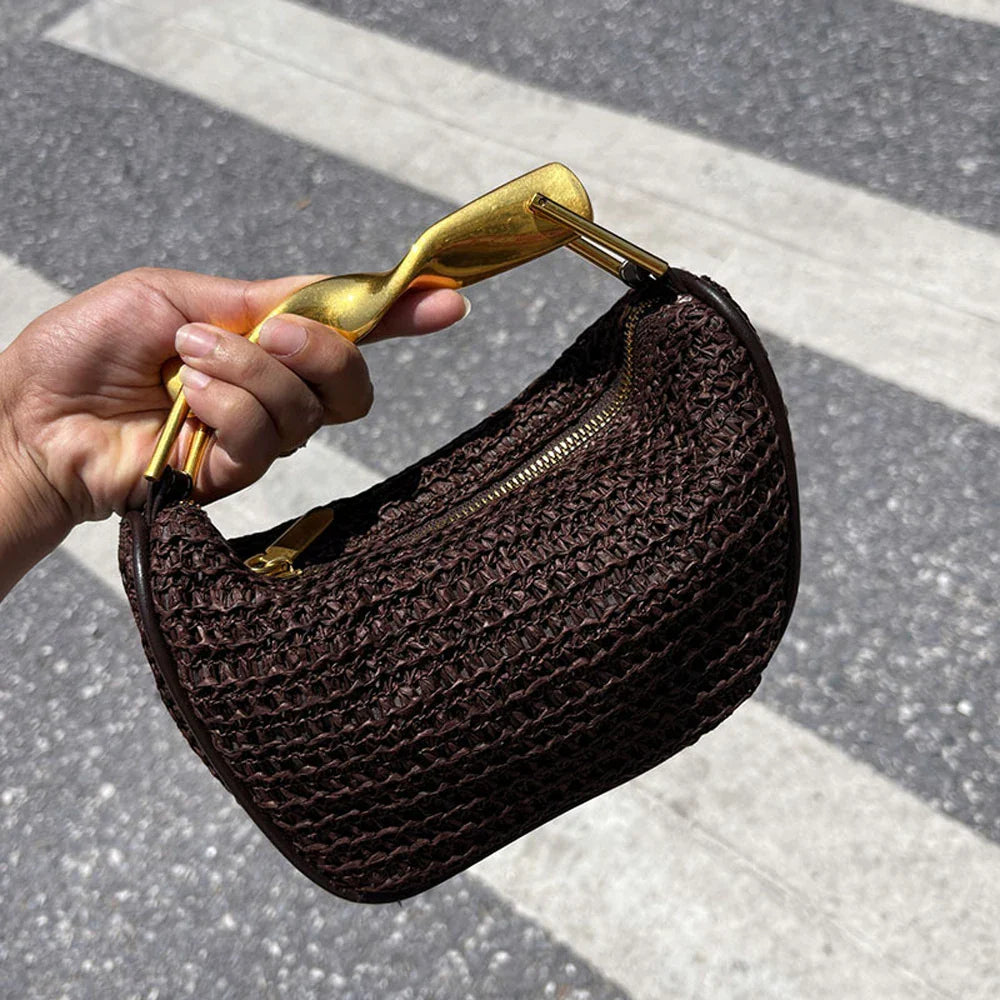 Metal Handle Straw Bags for Women Half Moon Rattan Woven Chain Shoulder Bag Bohemian Travel Beach Bag Designer Crossbody Handbag