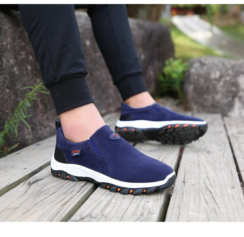 Casual Men's Sports Shoes Outdoor Walking Loafers Comfortable Shoes Fashionable and Lightweight Plus Size 38-50