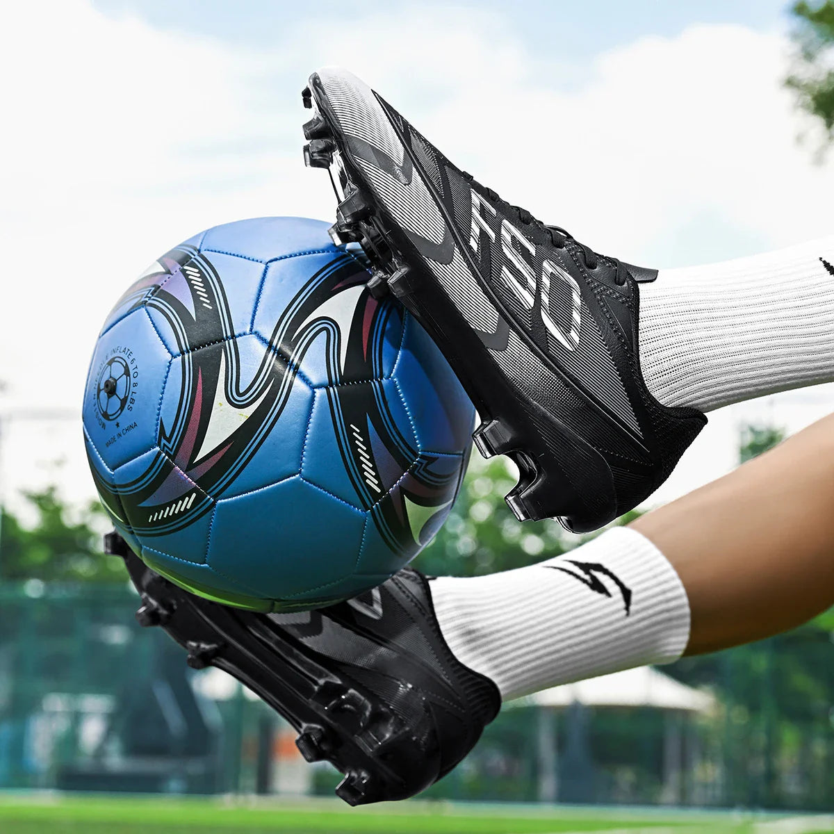 Adult breathable FG/AG long nail suitable for training and competition all season universal anti slip sports football shoes