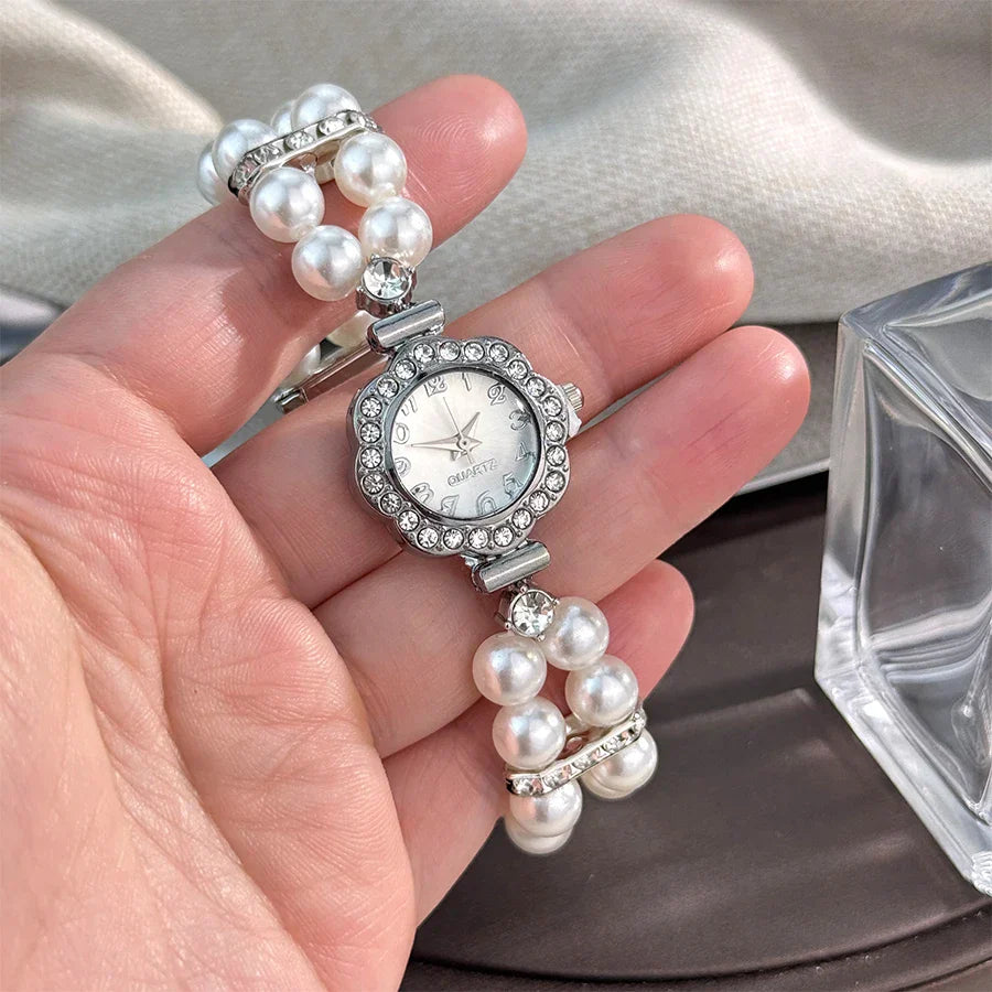 New Elegant Pearl Diamond-Encrusted Elastic Band Watch Vintage Luxury Bracelet Style Convenient for Ladies Quartz Wristwatch