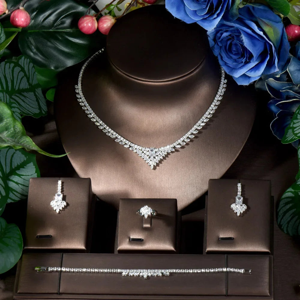 4 Pcs Luxury Elegant Ladies Zirconia Jewellery Set Necklace Earrings Bracelet Dress Accessories Party Wedding Evening Gift M-325