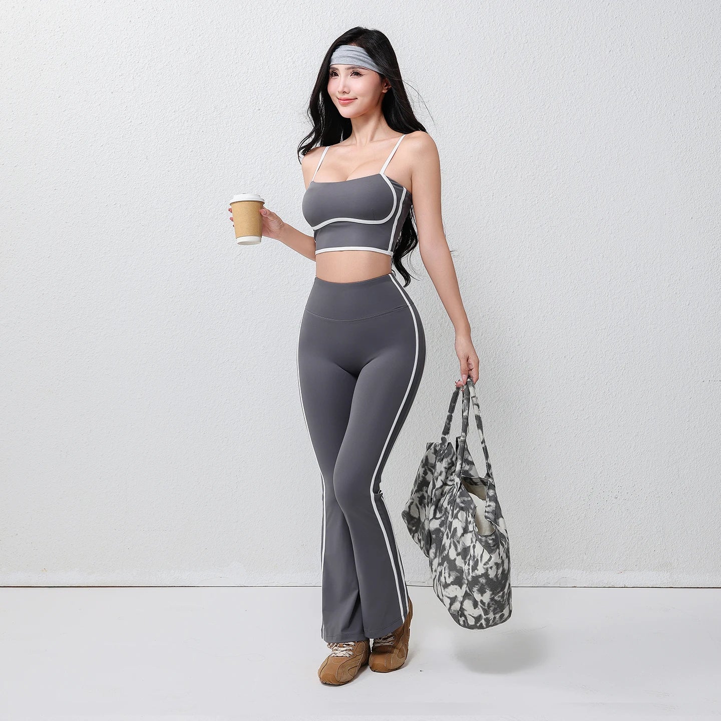Women's plus Size Fitness Flare Yoga Pants Four-Way Stretch Breathable Full Length Elastic Waist Hip Lifting Yoga Trousers