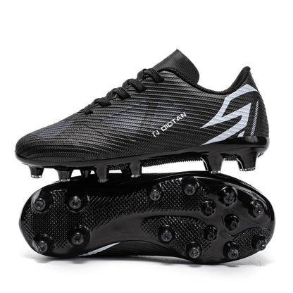 Personalized and fashionable children's sports football shoes, comfortable and breathable indoor and outdoor sports shoes