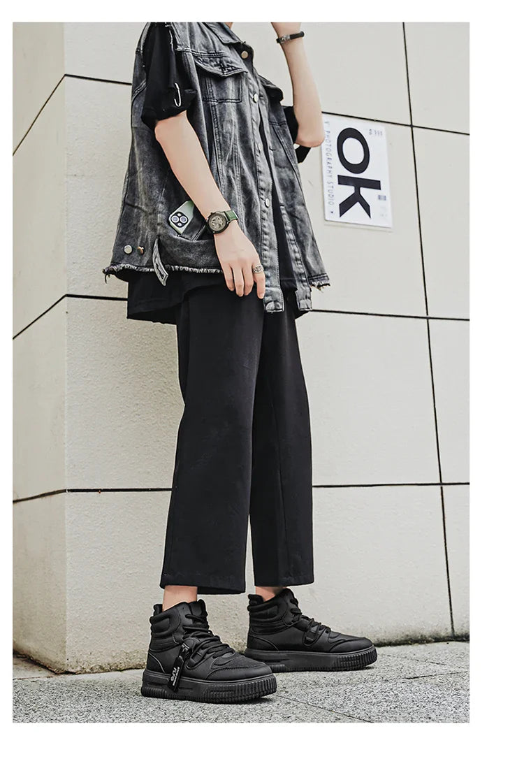 Novos Tênis Casuais de Moda Cano Alto Sapatos de Skate Botas Estudantis Masculinas e Femininas Tendência Resistente ao Desgaste Casais Bicolores