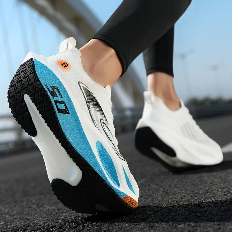 New Style Fashionable Sports Running shoes, Comfortable and Breathable Sports shoes for Men and Women, Outdoor walking shoes 10