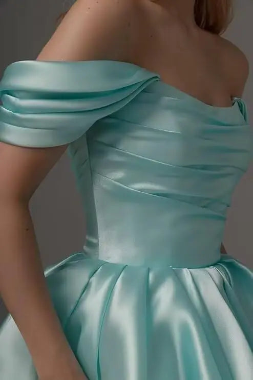 Off the Shoulder Satin Homecoming Dresses for Teens Short A Line Cowl Neck Prom Cocktail Party Gowns HOCO Girls School Dress