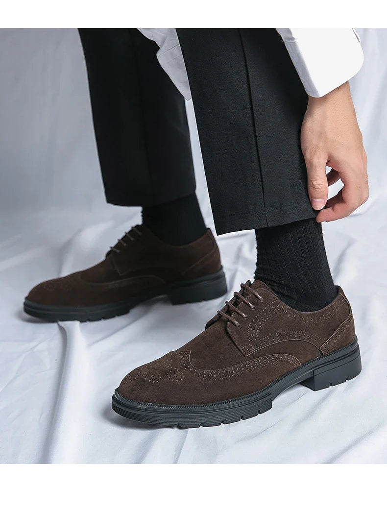 Leather Brock carved business dress shoes for men round head lace-up casual shoes