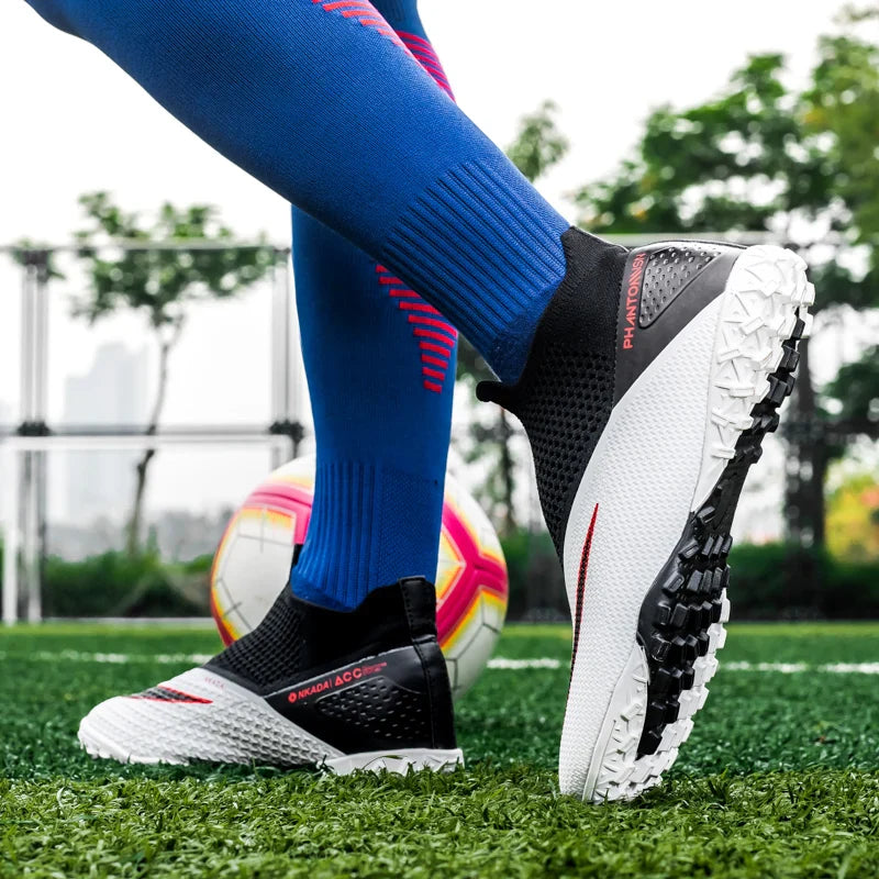 New Men Football Boots High-quality Soccer Shoes Soccer Cleats Professional Turf Training Shoes Ultralight Futsal Match Non-Slip