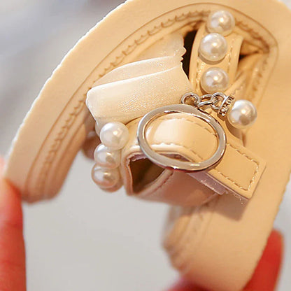 Chic Girls Pearl Flat Sandals 2026 Summer Baby Princess Girls Children Beige Dance Performance Shoes Girl Platform Sandal G05223