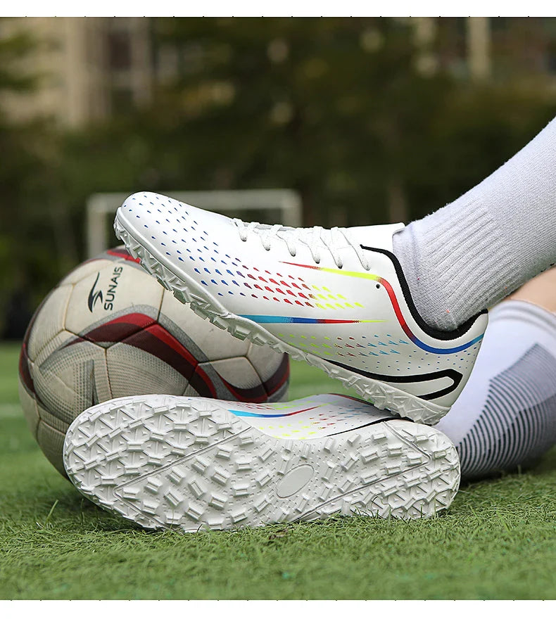 New Men Football Boots Non-Slip High-quality Woman Soccer Shoes Grass Cleats Futsal Sneakers Match Indoor Outdoor Football Shoes